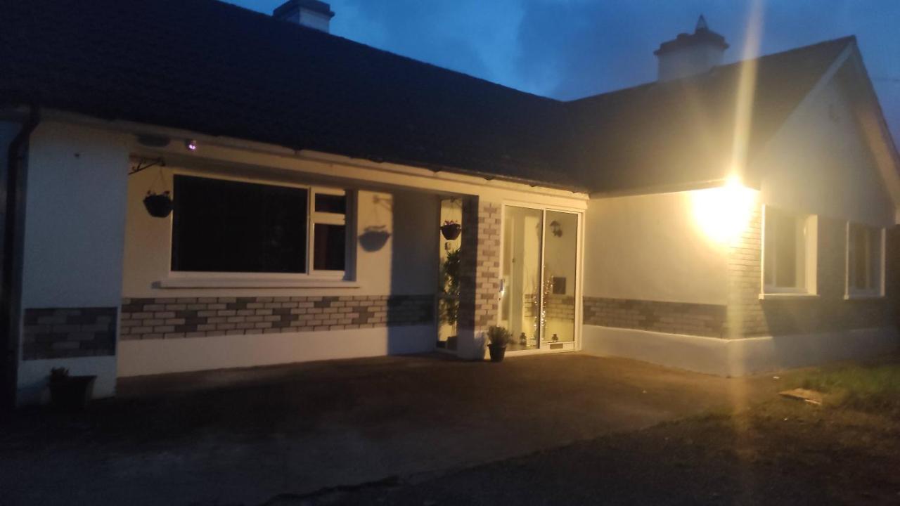 Retreat By The Feale, Finuge Hotell Listowel Exteriör bild